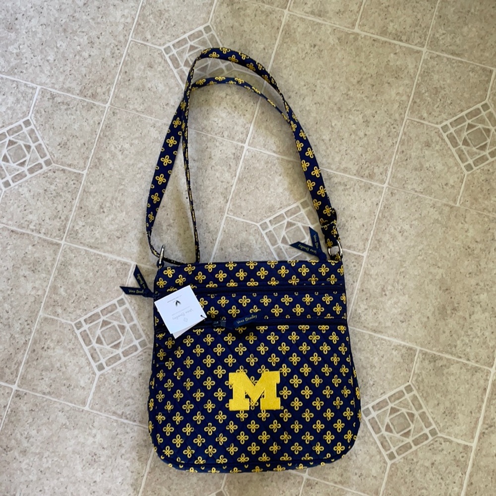 Vera Bradley purse
